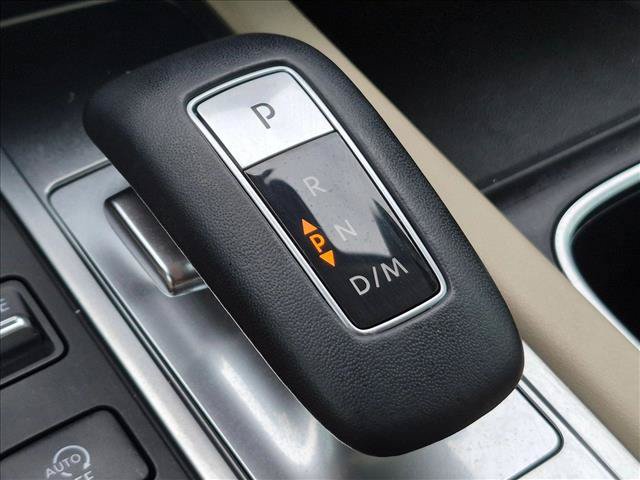 Used 2025 INFINITI QX60 Luxe w/ Vision Package FWD image 12