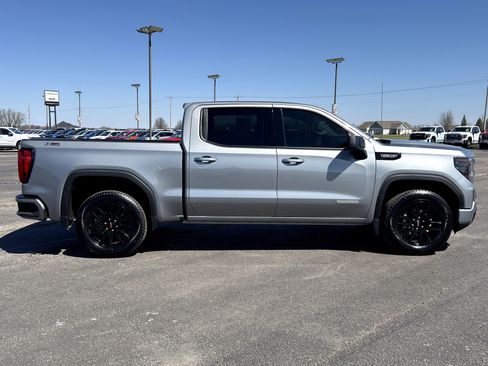 Used 2023 GMC Sierra 1500 Elevation w/ Preferred Package image 2