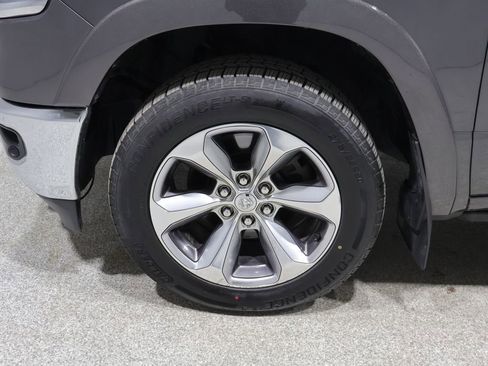 Used 2019 RAM 1500 Limited AWD/4WD image 10