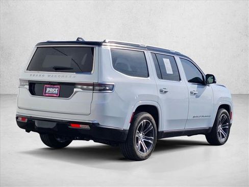 Used 2024 Jeep Grand Wagoneer Series I w/ HD Trailer Tow Package image 9