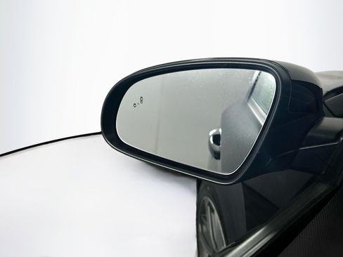Used 2018 Hyundai Kona Limited FWD image 16