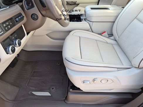 Used 2023 GMC Yukon XL Denali image 38