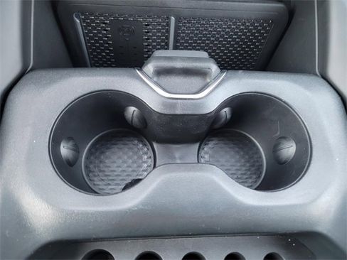 New 2026 RAM 1500 4x4 Crew Cab image 25