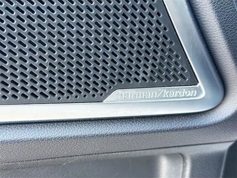 Used 2021 Kia Telluride SX w/ SX Prestige Package image 18