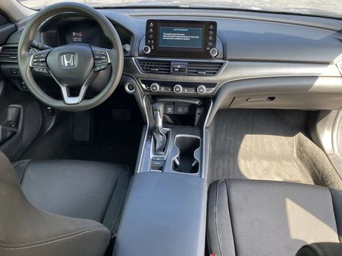 Used 2021 Honda Accord LX image 5