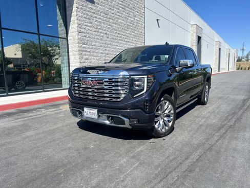 Used 2023 GMC Sierra 1500 Denali AWD/4WD image 19