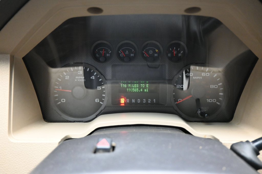 Used 2009 Ford F250 XL AWD/4WD image 15