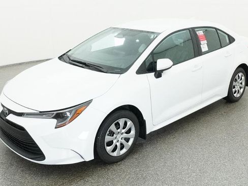 New 2026 Toyota Corolla LE image 1