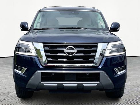 Used 2024 Nissan Armada SL w/ Captain's Chairs Package RWD image 2