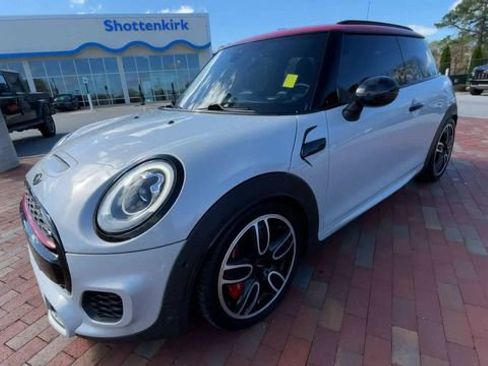 Used 2017 MINI Cooper John Cooper Works image 5