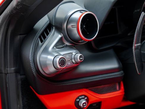 Used 2022 Ferrari F8 Tributo RWD image 50