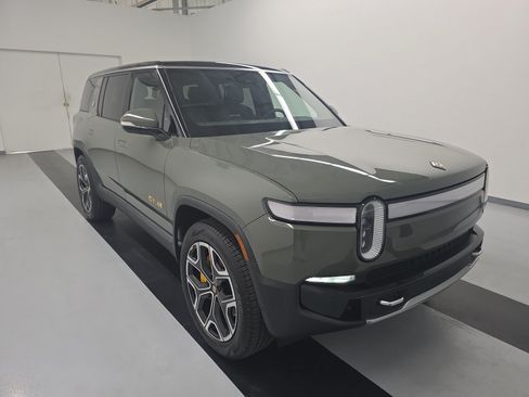 Used 2023 Rivian R1S Launch Edition AWD/4WD image 7