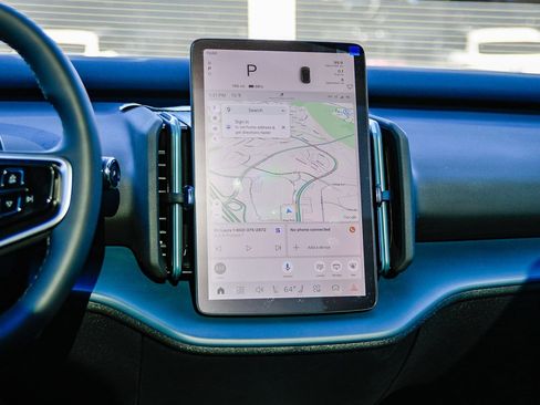 New 2026 Volvo EX30 Cross Country Ultra image 13