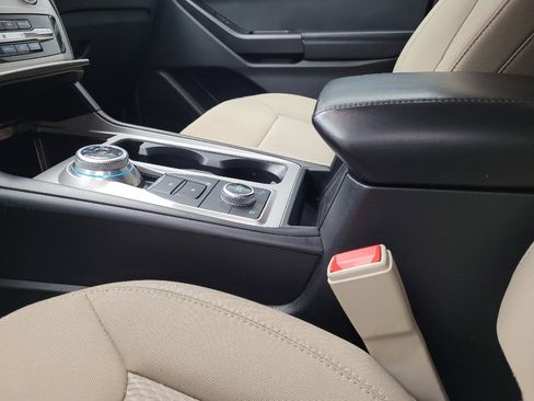 Used 2022 Ford Explorer 4WD image 26