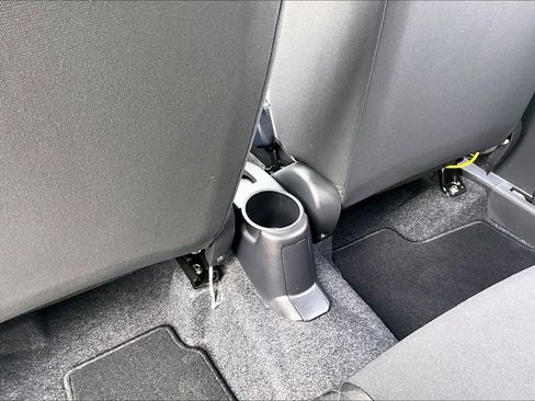 Used 2024 Mitsubishi Mirage ES image 10