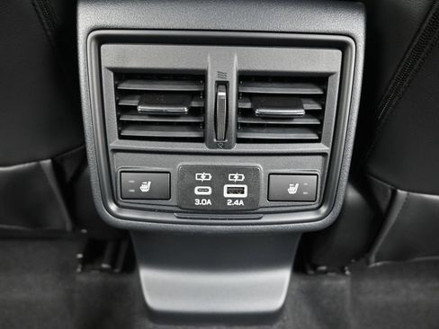 Used 2026 Subaru Outback Touring XT AWD/4WD image 18