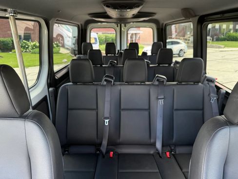 Used 2020 Mercedes-Benz Sprinter 1500 w/ Driver Convenience Package image 18