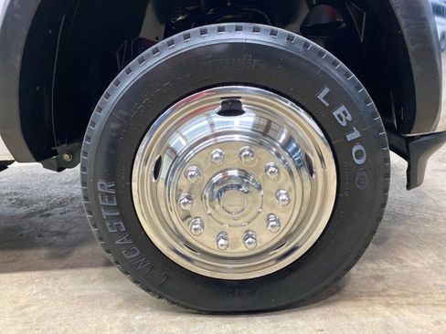 Used 2021 RAM 5500 Tradesman w/ Chrome Appearance Group image 35