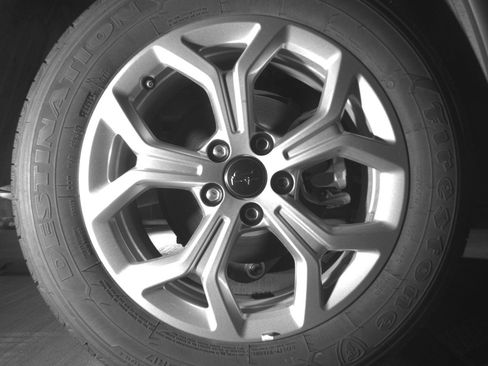 Used 2025 Jeep Compass Latitude AWD/4WD image 15