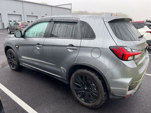Used 2024 Mitsubishi Outlander Sport ES image 2