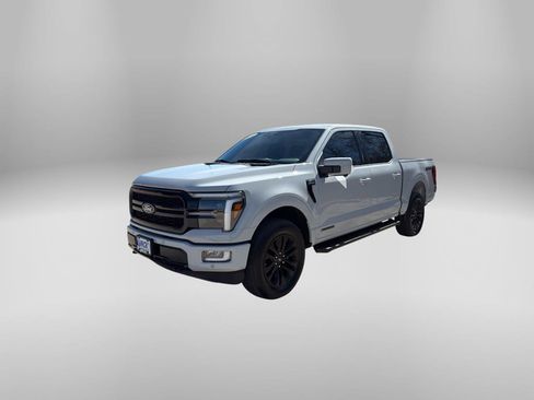 Used 2024 Ford F150 Lariat image 4