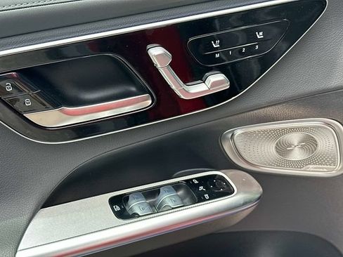 Certified 2025 Mercedes-Benz GLC 350e 4MATIC image 16