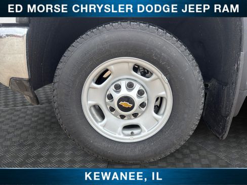 Used 2025 Chevrolet Silverado 2500 W/T w/ WT Convenience Package image 14