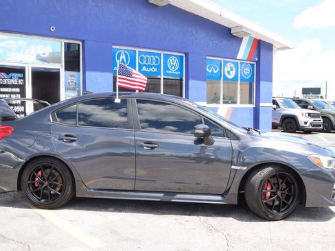 Used 2015 Subaru WRX STI Limited AWD/4WD image 4