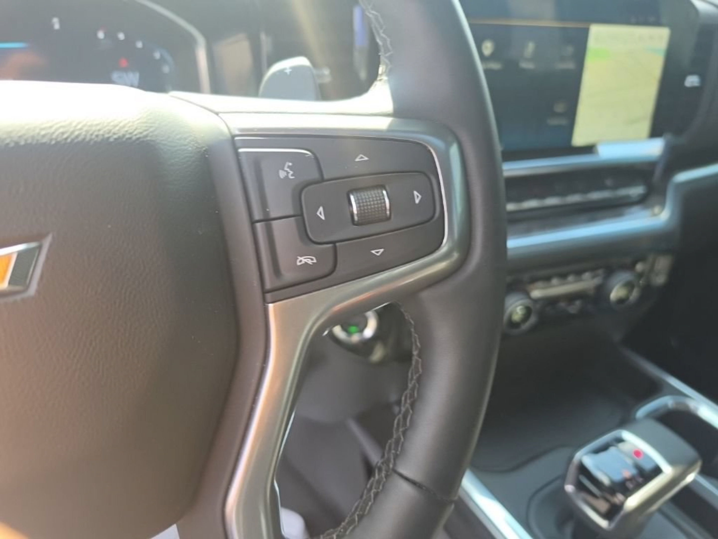 Used 2026 Chevrolet Silverado 1500 LTZ w/ LTZ Premium Package AWD/4WD image 21