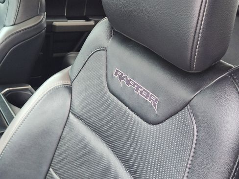 Used 2018 Ford F150 Raptor w/ Equipment Group 802A Luxury AWD/4WD image 15