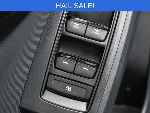 Used 2018 Subaru Crosstrek 2.0i Premium image 12