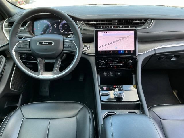 Used 2024 Jeep Grand Cherokee Limited w/ Trailer Tow Package AWD/4WD image 19