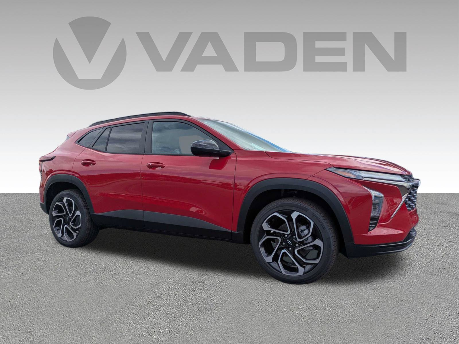 New 2026 Chevrolet Trax RS w/ Driver Confidence Package FWD image 3