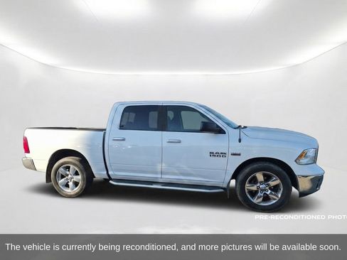 Used 2015 RAM 1500 Big Horn RWD image 4