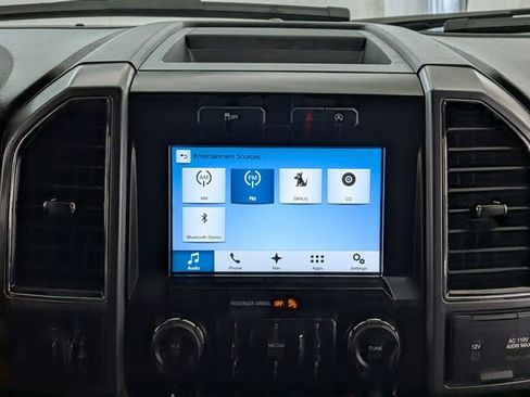 Used 2018 Ford F150 XLT w/ Equipment Group 302A Luxury AWD/4WD image 24