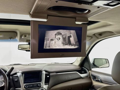 Used 2017 Chevrolet Tahoe Premier AWD/4WD image 27
