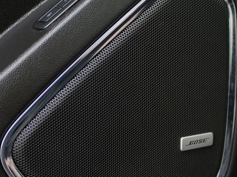 Used 2019 GMC Yukon XL Denali image 17