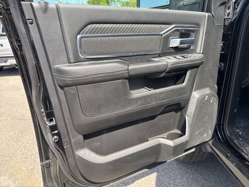 New 2026 RAM 2500 Big Horn AWD/4WD image 14