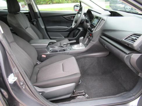 Used 2022 Subaru Impreza 2.0i Premium w/ Popular Package #2 AWD/4WD image 10