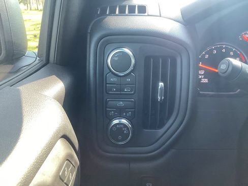 New 2025 GMC Sierra 1500 Pro w/ Graphite Edition AWD/4WD image 17