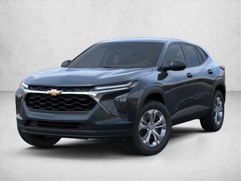 New 2026 Chevrolet Trax LS image 8