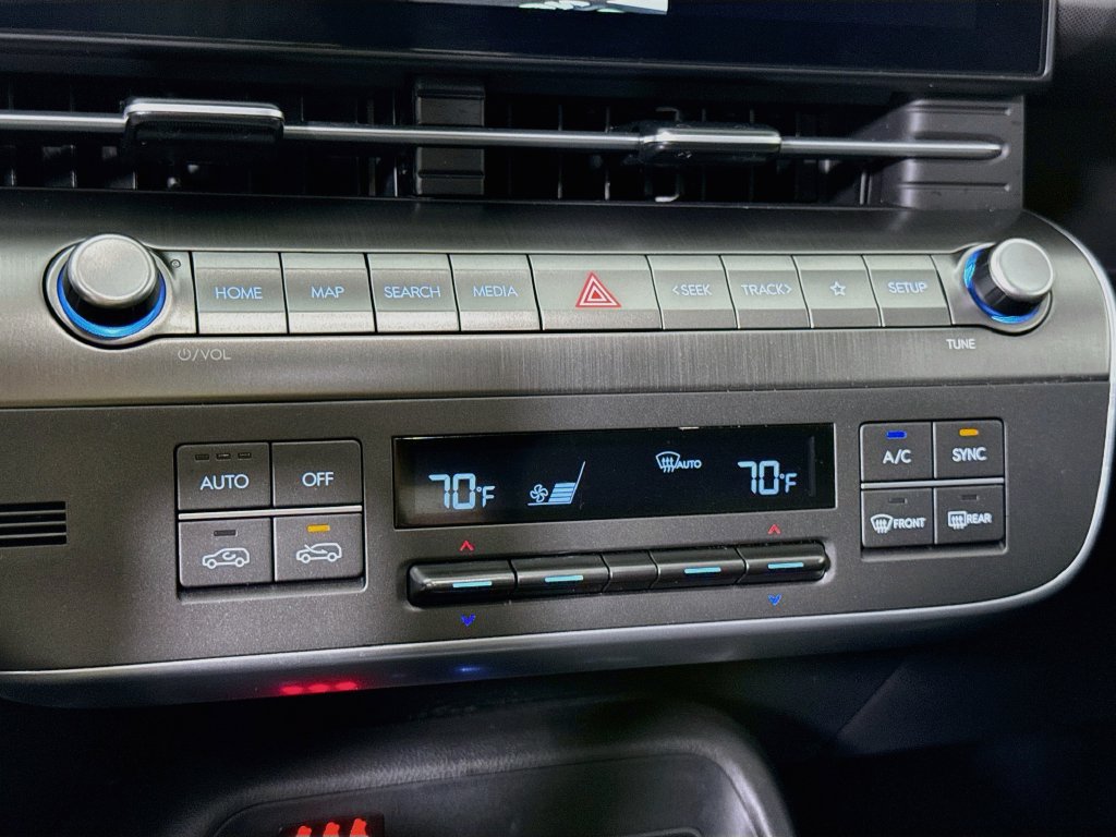 Certified 2026 Hyundai Kona SEL Sport AWD/4WD image 8