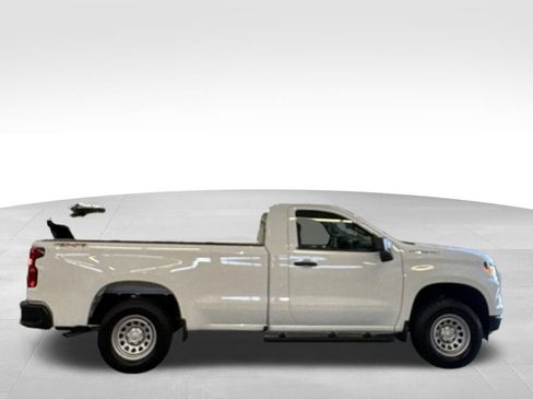 Used 2025 Chevrolet Silverado 1500 W/T w/ WT Value Package AWD/4WD image 26