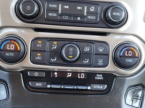 Used 2019 GMC Yukon XL Denali w/ Denali Ultimate Package AWD/4WD image 13
