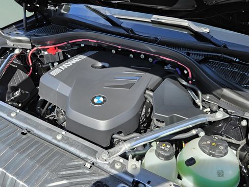 New 2025 BMW X3 xDrive30i w/ Convenience Package image 26