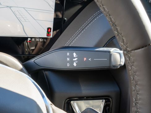 New 2026 GMC Yukon XL Elevation image 13