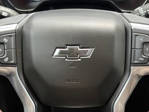 Used 2025 Chevrolet Blazer RS FWD image 25