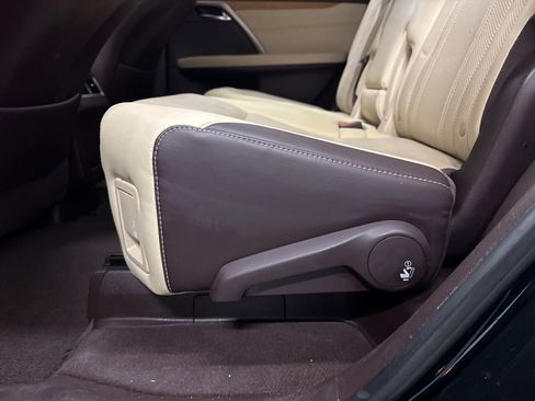 Used 2018 Lexus RX 350L FWD image 51