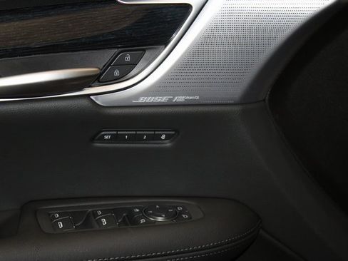 New 2025 Cadillac XT5 Premium Luxury image 11