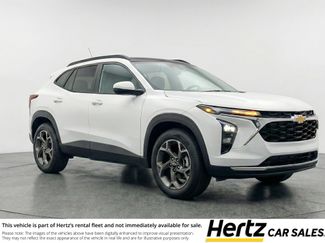 Used 2025 Chevrolet Trax LT FWD video 1